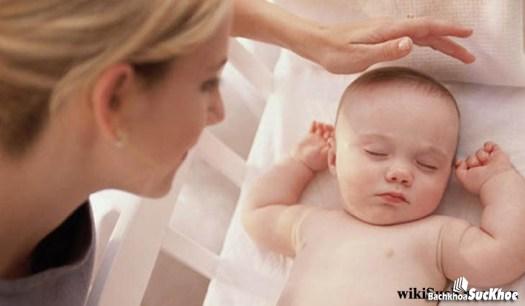 Bệnh đổ mồ hôi trộm ở trẻ em: Khái niệm, nguyên nhân, triêu chứng,điều trị và cách phòng ngừa Bệnh đổ mồ hôi trộm ở trẻ em: Khái niệm, nguyên nhân, triêu chứng,điều trị và cách phòng ngừa