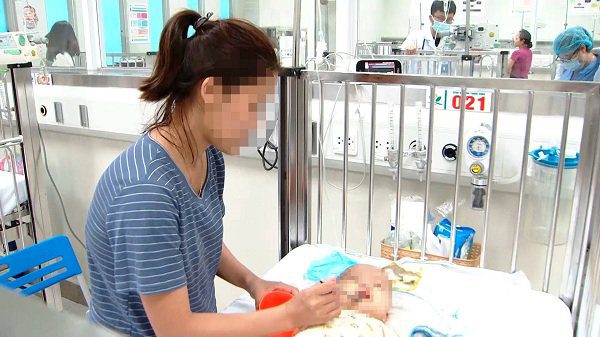Thêm trường hợp bé gái 7 tháng tuổi nguy kịch do ngộ độc Paracetamol: Bài học cảnh báo cho cha mẹ Thêm trường hợp bé gái 7 tháng tuổi nguy kịch do ngộ độc Paracetamol: Bài học cảnh báo cho cha mẹ